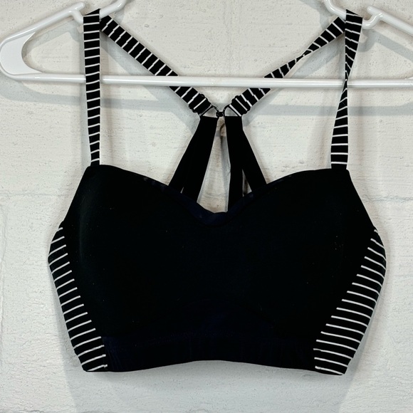 Brooks Other - Brooks Sportswear Woman’s Black & White Running Bra Size 34C